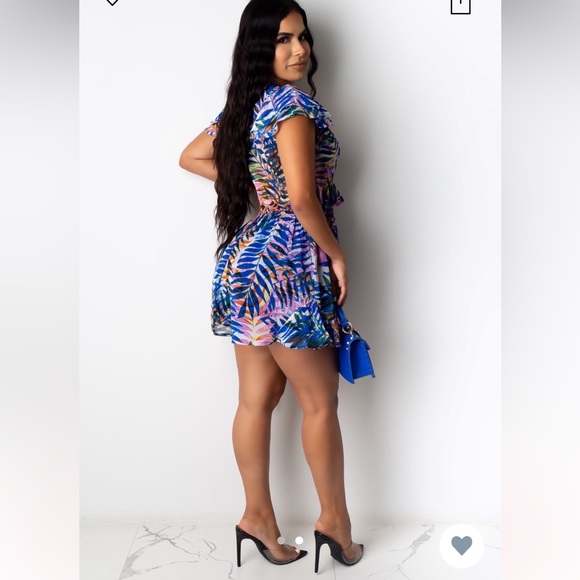 Kiss and tell romper - Picture 2 of 2